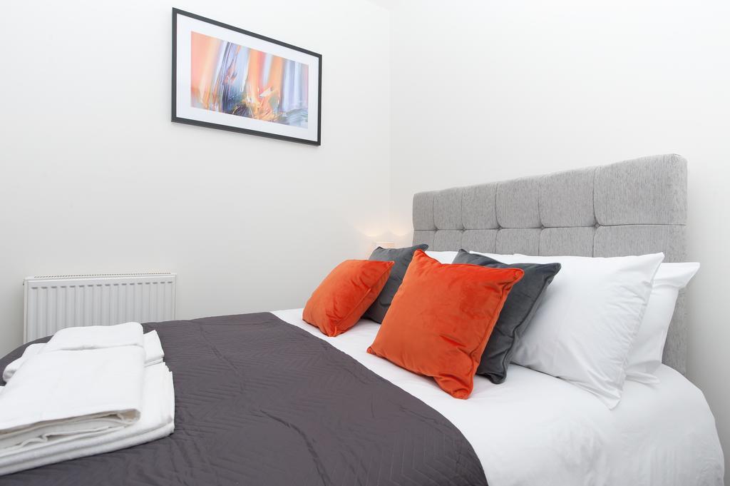 Two Bed Ground Floor Apartment, Sleeps Six, Free Parking And High Speed Wifi Ramsgate Buitenkant foto