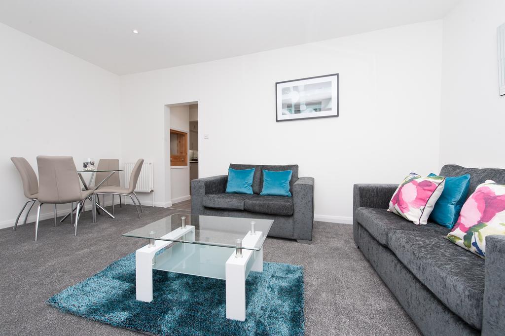 Two Bed Ground Floor Apartment, Sleeps Six, Free Parking And High Speed Wifi Ramsgate Buitenkant foto