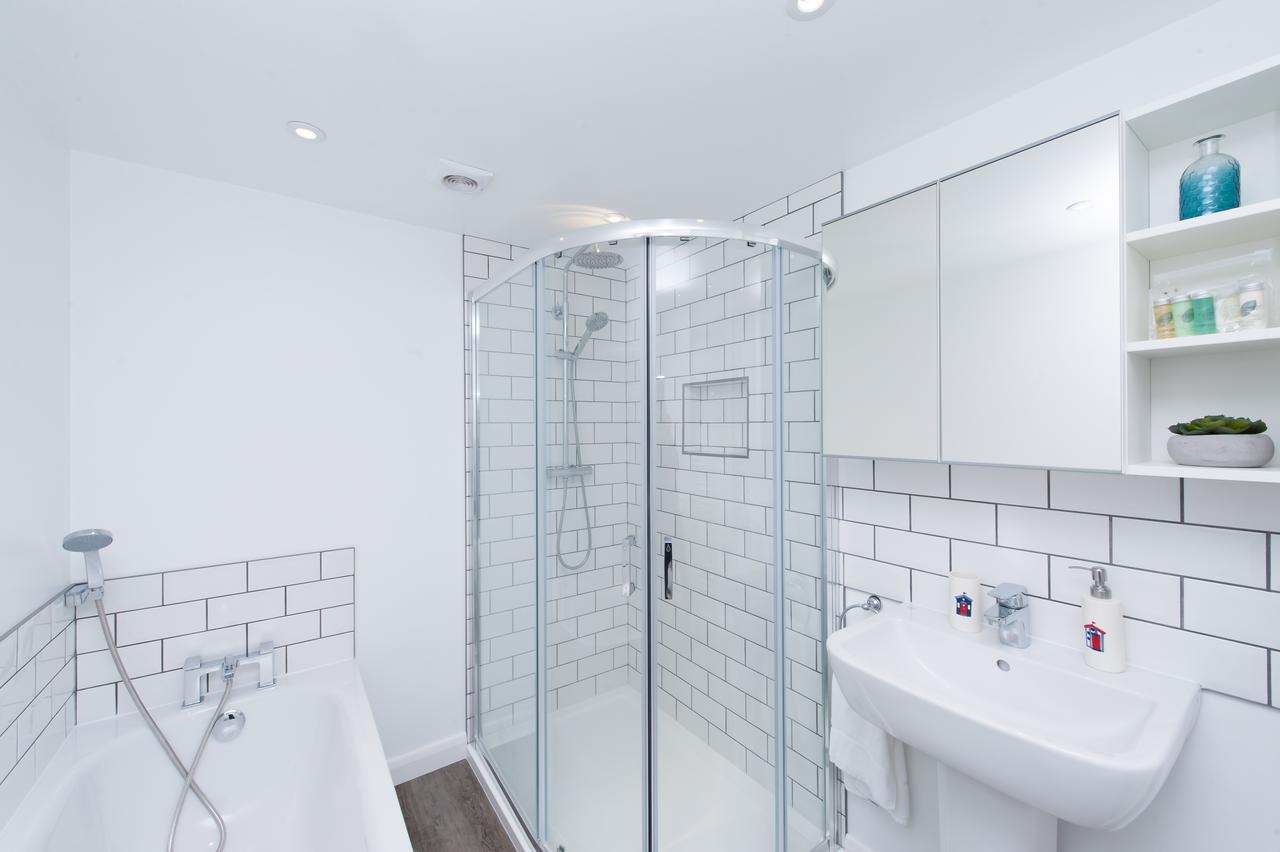 Two Bed Ground Floor Apartment, Sleeps Six, Free Parking And High Speed Wifi Ramsgate Buitenkant foto